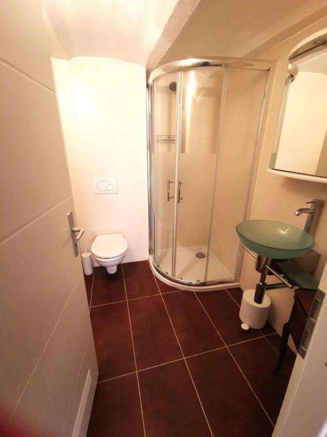 La Bergerie Hostel La Neuveville Εξωτερικό φωτογραφία