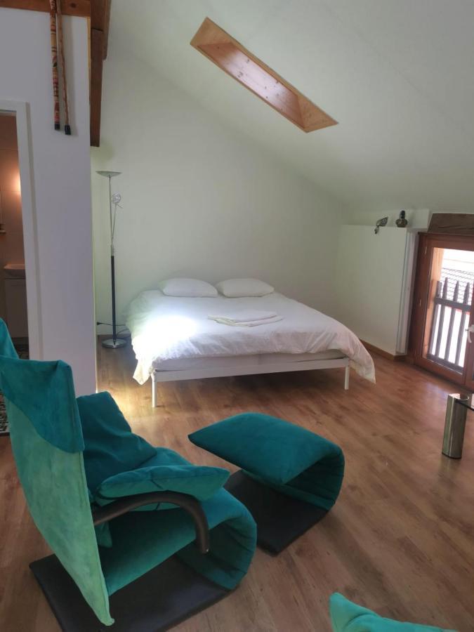 La Bergerie Hostel La Neuveville Εξωτερικό φωτογραφία