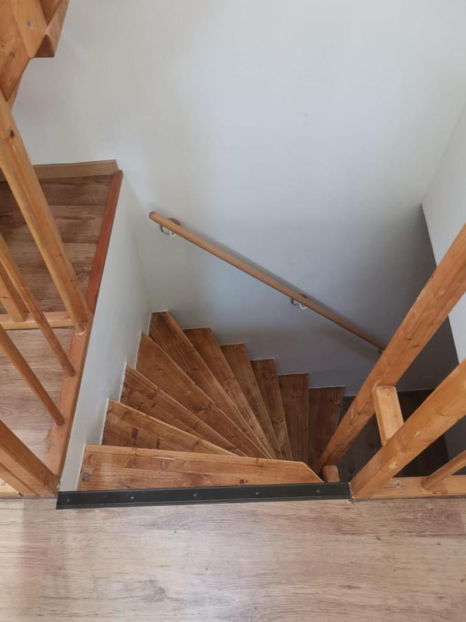 La Bergerie Hostel La Neuveville Εξωτερικό φωτογραφία