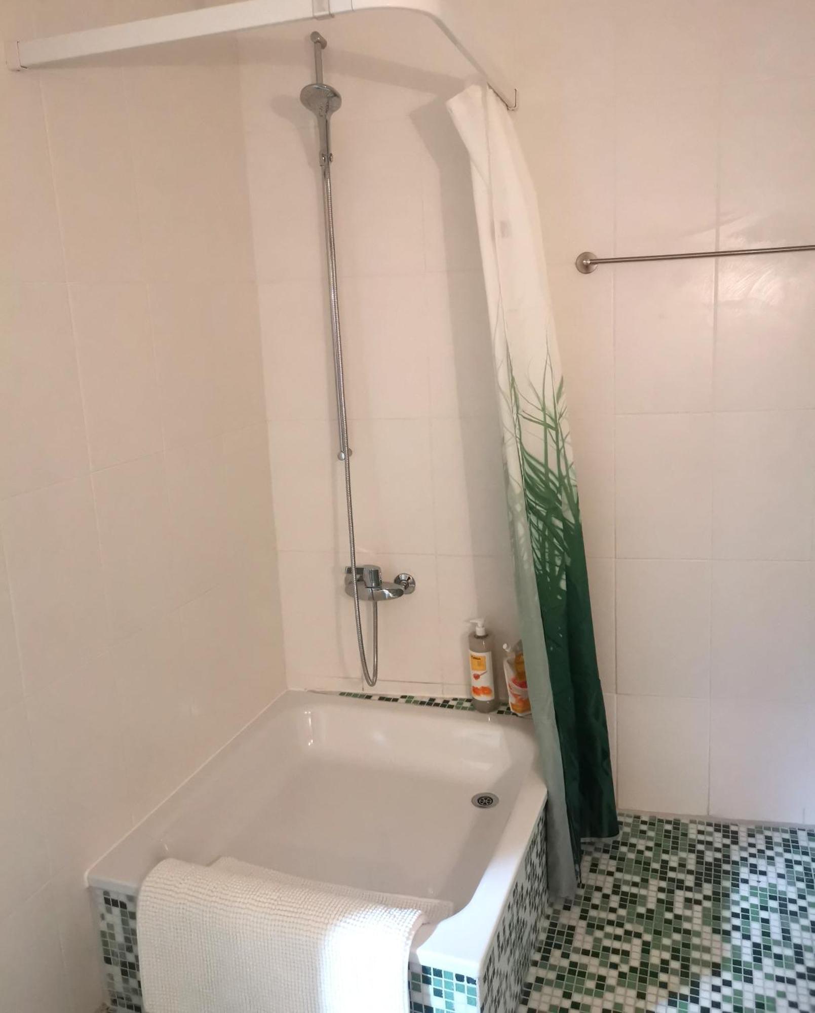 La Bergerie Hostel La Neuveville Εξωτερικό φωτογραφία
